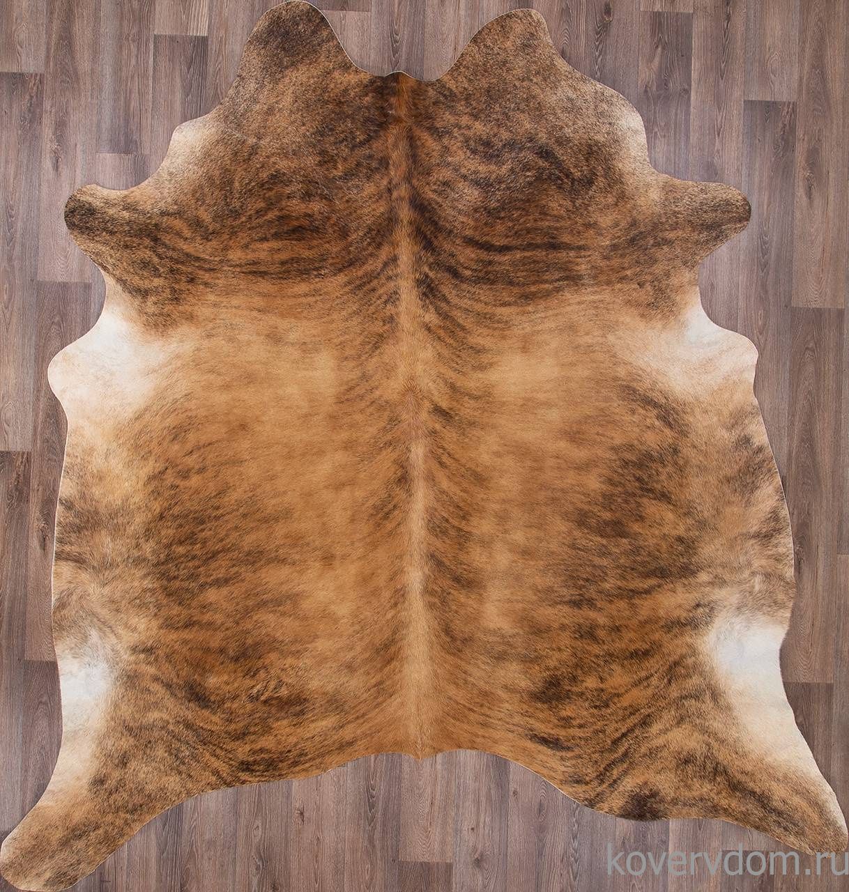 Ковер из натуральной коровьей шкуры RS119 000 Ковер из натуральной коровьей шкуры RS119 000